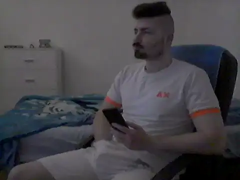 Snapshot of Hkl95555 chatting on 5, 10, 2025 Hkl95555 online show from 5, 10, 2025