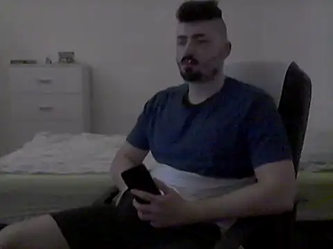 Snapshot of Hkl95555 chatting on 13, 10, 2025 Hkl95555 online show from 13, 10, 2025