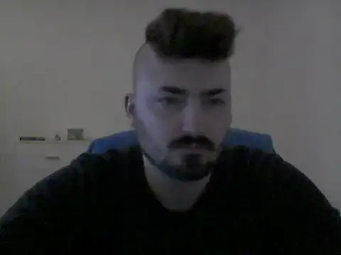 Snapshot of Hkl95555 chatting on 24, 10, 2025 Hkl95555 online show from 24, 10, 2025