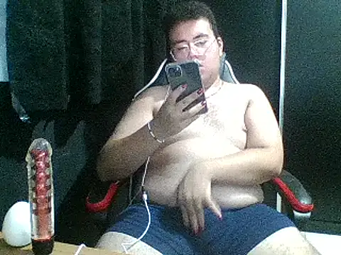 Snapshot of BabyFade chatting on 11, 3, 2025 BabyFade online show from 11, 3, 2025