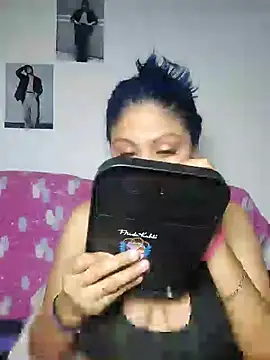 azulzulix online show from 31, 1, 2025