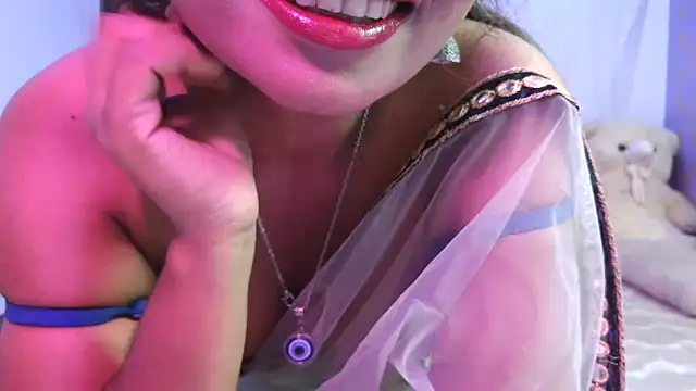 Snapshot of julika chatting on 19, 9, 2025 julika online show from 19, 9, 2025
