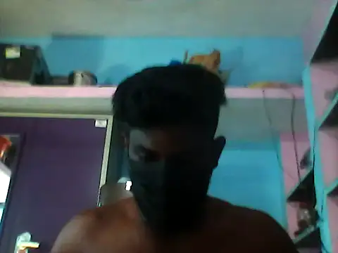 Snapshot of Whiskyboye chatting on 8, 10, 2025 Whiskyboye online show from 8, 10, 2025