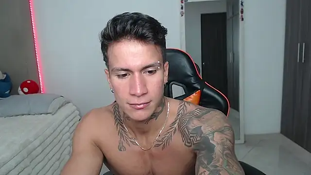 pettergrey1 online show from 22, 4, 2026