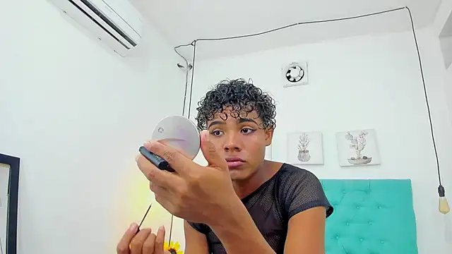 Snapshot of oiliver_mat chatting on 20, 2, 2025 oiliver mat online show from 20, 2, 2025