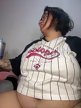 CinnamonCookiez online show from 16, 10, 2025