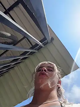 Snapshot of Tusumisahot chatting on 1, 3, 2026 Tusumisahot online show from 1, 3, 2026