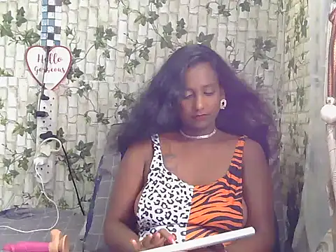 Snapshot of indiantina01 chatting on 13, 2, 2025 indiantina01 online show from 13, 2, 2025