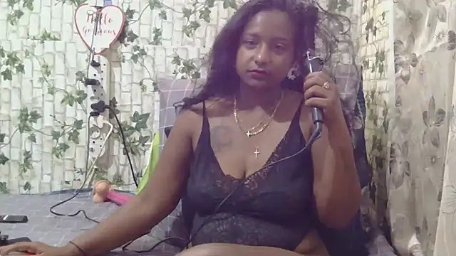 Snapshot of indiantina01 chatting on 15, 2, 2025 indiantina01 online show from 15, 2, 2025