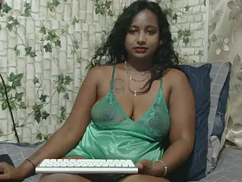 Snapshot of indiantina01 chatting on 16, 2, 2025 indiantina01 online show from 16, 2, 2025