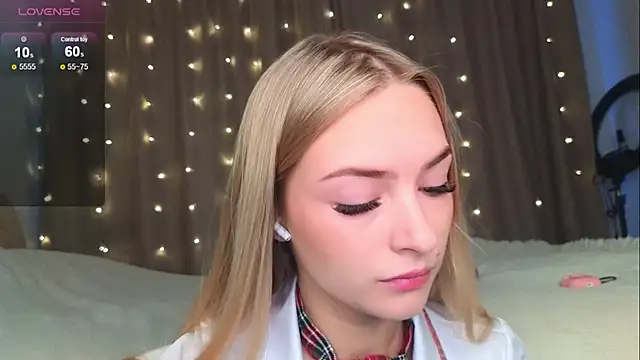 Snapshot of Soft_Eva chatting on 16, 1, 2025 Soft Eva online show from 16, 1, 2025