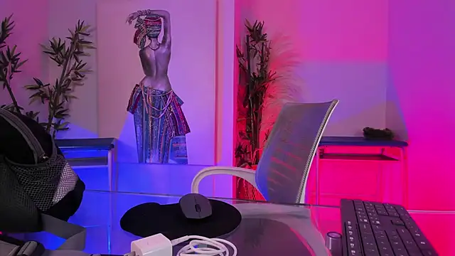 lilith-deveraux online show from 13, 2, 2025