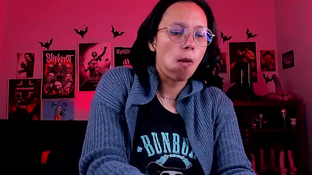 lilith-deveraux online show from 4, 5, 2026