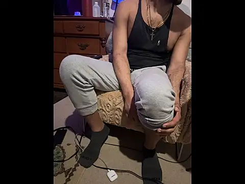 Snapshot of KySir1990 chatting on 6, 2, 2026 KySir1990 online show from 6, 2, 2026