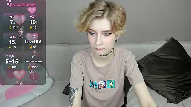 Snapshot of Angel_Jules chatting on 11, 2, 2025 Angel Jules online show from 11, 2, 2025