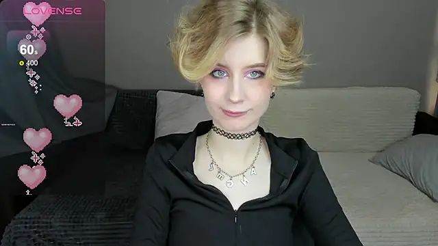 Snapshot of Angel_Jules chatting on 2, 3, 2025 Angel Jules online show from 2, 3, 2025