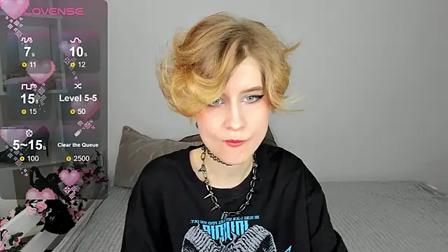 Snapshot of Angel_Jules chatting on 4, 3, 2025 Angel Jules online show from 4, 3, 2025
