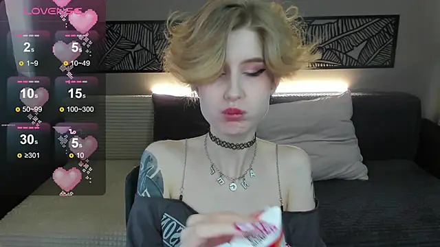 Snapshot of Angel_Jules chatting on 22, 3, 2025 Angel Jules online show from 22, 3, 2025