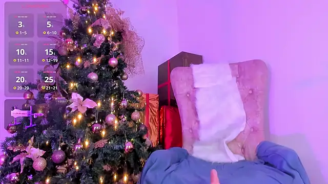 KylieVictoria online show from 7, 12, 2024
