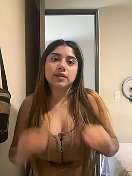 Snapshot of karlynoguez chatting on 6, 2, 2025 karlynoguez online show from 6, 2, 2025