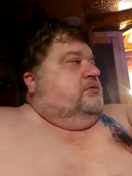 Snapshot of alienbunny chatting on 14, 10, 2025 alienbunny online show from 14, 10, 2025