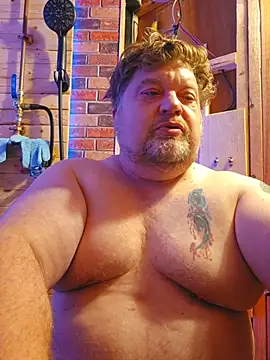 Snapshot of alienbunny chatting on 8, 11, 2025 alienbunny online show from 8, 11, 2025