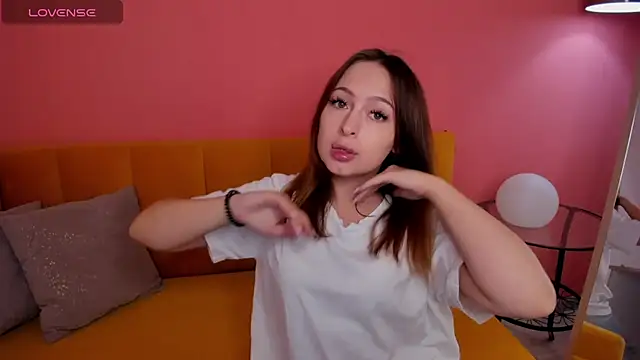 Snapshot of KetrinWhite chatting on 26, 9, 2025 KetrinWhite online show from 26, 9, 2025