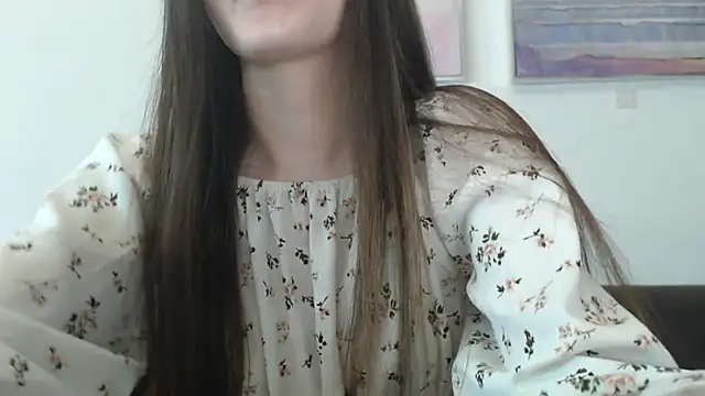 Snapshot of Effi_18 chatting on 16, 2, 2025 Effi 18 online show from 16, 2, 2025