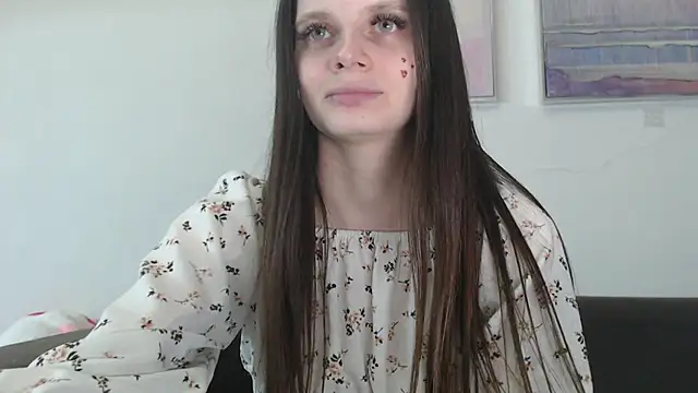 Snapshot of Effi_18 chatting on 17, 2, 2025 Effi 18 online show from 17, 2, 2025