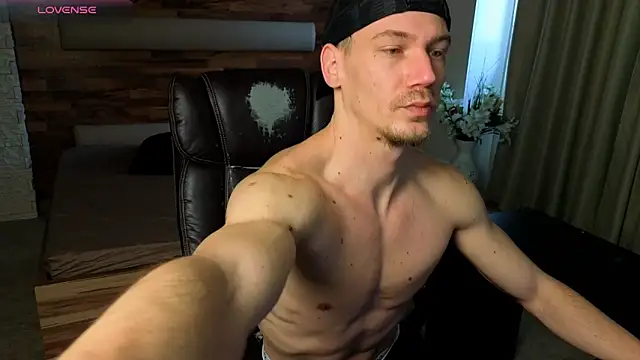 Snapshot of MateoBenjaminX chatting on 1, 3, 2026 MateoBenjaminX online show from 1, 3, 2026