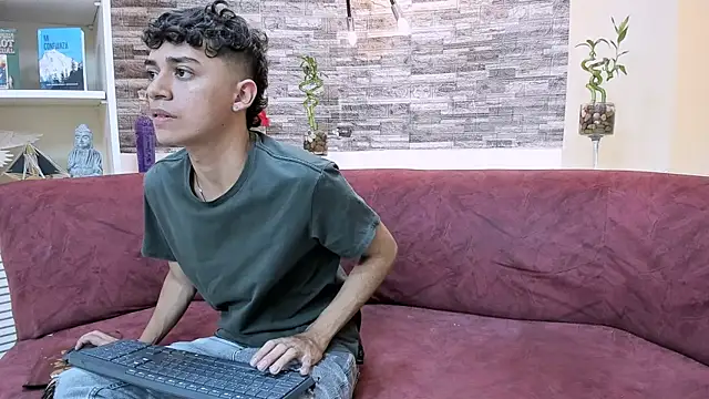 DamiBright online show from 5, 2, 2025