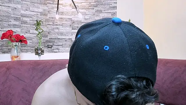 DamiBright online show from 7, 2, 2025