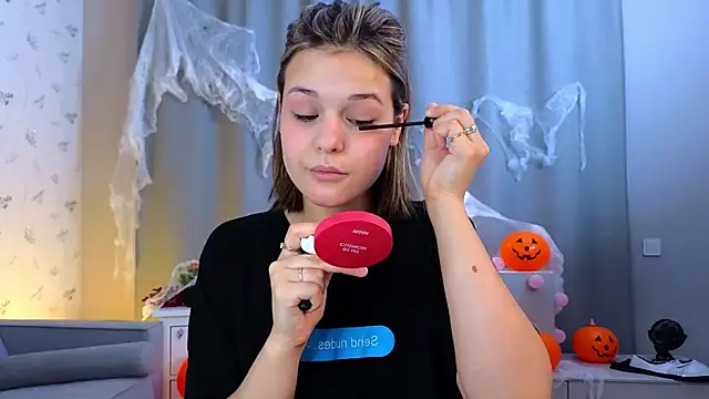 Snapshot of EthalGold chatting on 29, 10, 2025 EthalGold online show from 29, 10, 2025