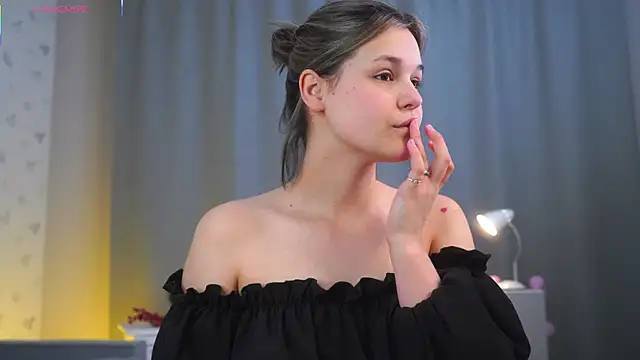 Snapshot of EthalGold chatting on 19, 11, 2025 EthalGold online show from 19, 11, 2025