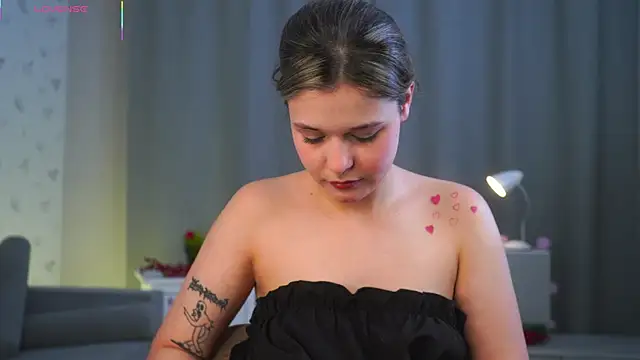 Snapshot of EthalGold chatting on 20, 11, 2025 EthalGold online show from 20, 11, 2025