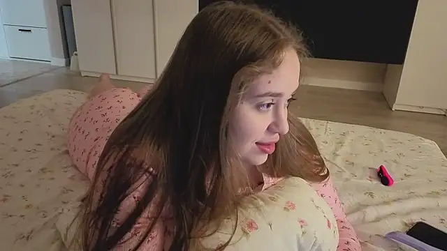 Snapshot of endlesssoffi chatting on 12, 4, 2026 endlesssoffi online show from 12, 4, 2026