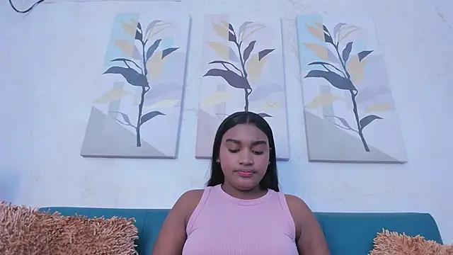 Snapshot of kayna_gomez chatting on 15, 1, 2025 kayna gomez online show from 15, 1, 2025
