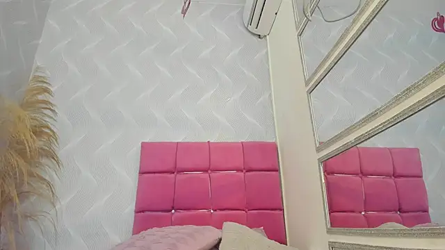 Snapshot of kayna_gomez chatting on 3, 3, 2025 kayna gomez online show from 3, 3, 2025