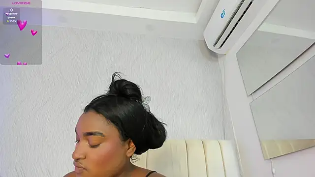 kayna gomez online show from 28, 9, 2025