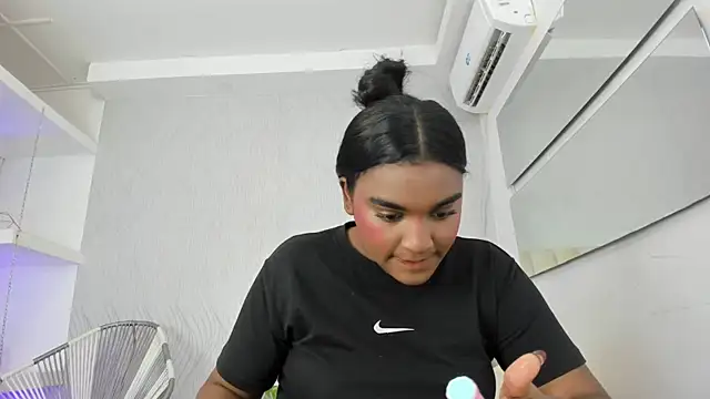 kayna gomez online show from 31, 10, 2025