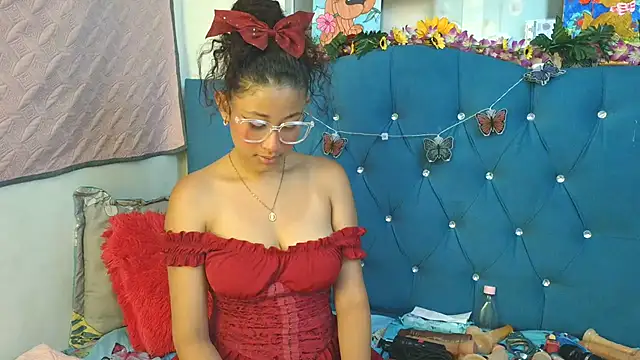 Snapshot of Milkdulce1 chatting on 16, 4, 2026 Milkdulce1 online show from 16, 4, 2026