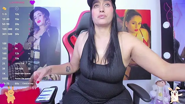 vaiolet triana online show from 27, 2, 2025