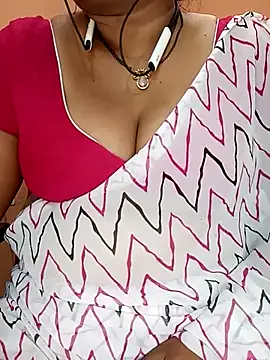 Snapshot of Sexy-Telugunayana2 chatting on 14, 2, 2025 Sexy-Telugunayana2 online show from 14, 2, 2025