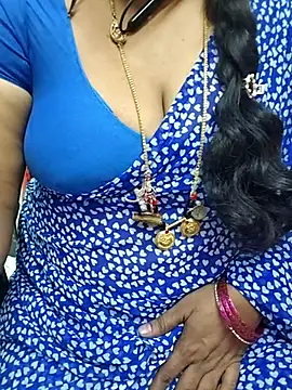 Snapshot of Sexy-Telugunayana2 chatting on 18, 5, 2026 Sexy-Telugunayana2 online show from 18, 5, 2026