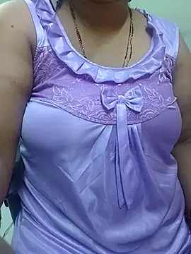Snapshot of Sexy-Telugunayana2 chatting on 9, 7, 2026 Sexy-Telugunayana2 online show from 9, 7, 2026