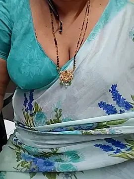 Snapshot of Sexy-Telugunayana2 chatting on 14, 7, 2026 Sexy-Telugunayana2 online show from 14, 7, 2026