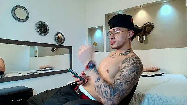 Snapshot of austin_collinss chatting on 9, 2, 2025 austin collinss online show from 9, 2, 2025