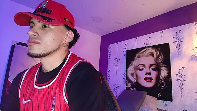 Snapshot of austin_collinss chatting on 13, 3, 2025 austin collinss online show from 13, 3, 2025