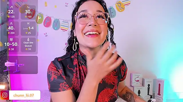 chunn liioo online show from 7, 4, 2026