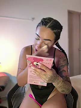 Pink Jazmin online show from 5, 5, 2026
